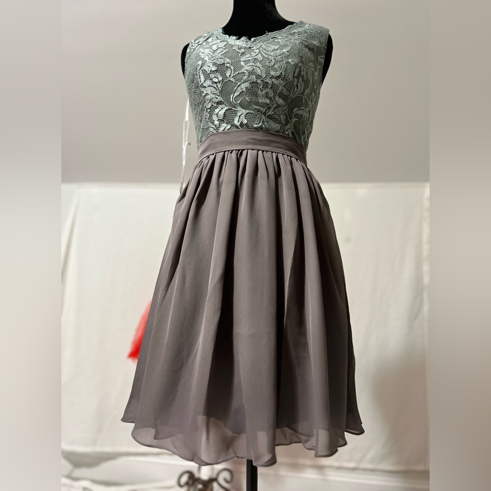 Tidetell Short Gray Lace Chiffon Bridesmaid Dress Size 6 Sleeveless Back Zipper